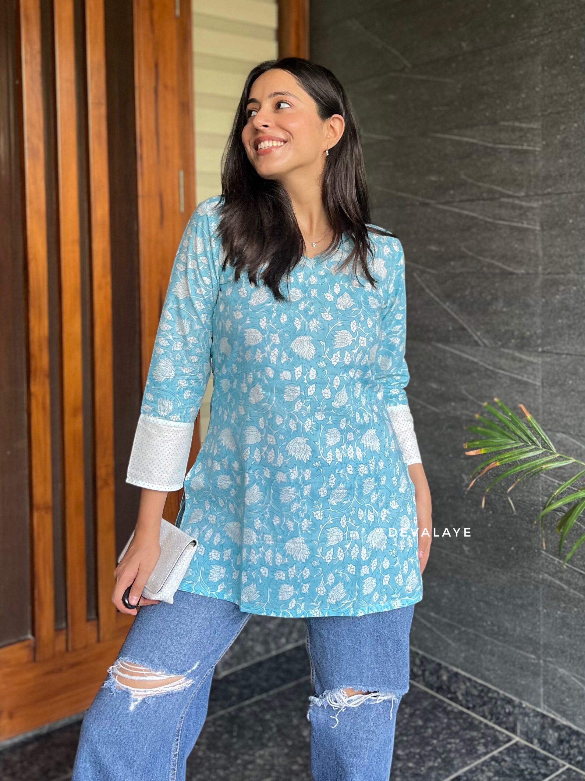 Sara Top Blue - Image 3