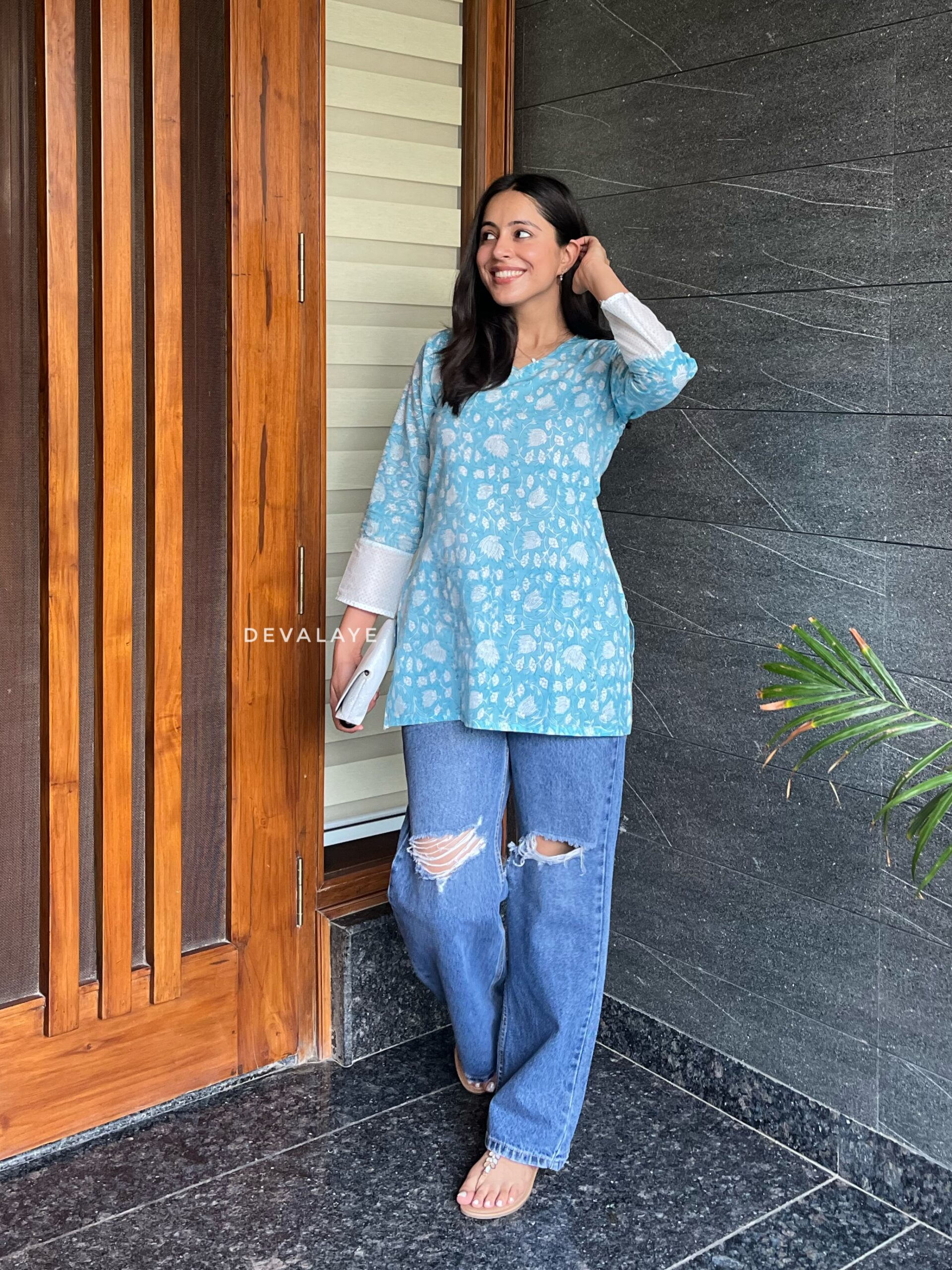 Sara Top Blue - Image 14